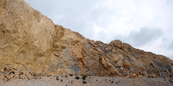 Grupo Mineralógico de Alicante.Cantera de áridos El Cabra. San Vicente del Raspeig. Alicante