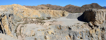 Grupo Mineralógico de Alicante.Cantera de áridos El Cabra. San Vicente del Raspeig. Alicante