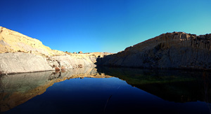 Grupo Mineralógico de Alicante. Explotación de Arcilla en Agost.  Alicante  