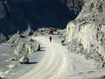 Grupo Mineralógico de Alicante. Cantera de Ofitas de los Serranos y sierra de Albatera  Alicante  