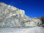 Grupo Mineralógico de Alicante. Cantera de Ofitas de los Serranos y sierra de Albatera  Alicante  