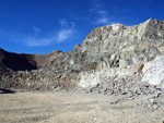 Grupo Mineralógico de Alicante. Cantera de Ofitas de los Serranos y sierra de Albatera  Alicante  