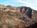 Grupo Mineralógico de Alicante. Cantera de Ofitas de los Serranos y sierra de Albatera  Alicante  