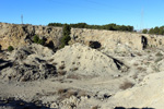 Grupo Mineralógico de Alicante. Explotaciones de Yeso El Cabezo. Cantera de los García . Villena. Alicante    