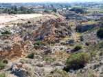 Grupo Mineralógico de Alicante. Antiguas explotaciones de yeso en el Verdegas. Alicante   