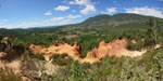 Grupo Mineralógico de Alicante. los Ocres de Roussillon. Rustrel, Región de Provenza. Francia   