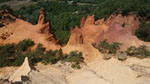 Grupo Mineralógico de Alicante. los Ocres de Roussillon. Rustrel, Región de Provenza. Francia   