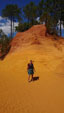 Grupo Mineralógico de Alicante. los Ocres de Roussillon. Rustrel, Región de Provenza. Francia   