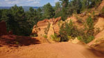 Grupo Mineralógico de Alicante. los Ocres de Roussillon. Rustrel, Región de Provenza. Francia   