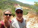 Grupo Mineralógico de Alicante. los Ocres de Roussillon. Rustrel, Región de Provenza. Francia   