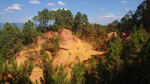 Grupo Mineralógico de Alicante. los Ocres de Roussillon. Rustrel, Región de Provenza. Francia   