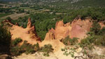 Grupo Mineralógico de Alicante. los Ocres de Roussillon. Rustrel, Región de Provenza. Francia   