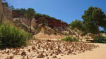 Grupo Mineralógico de Alicante. los Ocres de Roussillon. Rustrel, Región de Provenza. Francia   