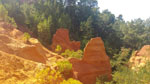 Grupo Mineralógico de Alicante.los Ocres de Roussillon. Rustrel, Región de Provenza. Francia  