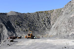 Grupo Mineralógico de Alicante. Explotación de Ofitas Los Serranos. Hondón de los Frailes. Alicante   