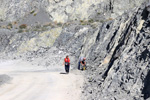 Grupo Mineralógico de Alicante.  Explotación de Ofitas Los Serranos. Hondón de los Frailes. Alicante  