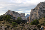 Grupo Mineralógico de Alicante. Explotación de ofitas en la Sierra de Oltra. Calpe.  Alicante   