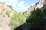 Grupo Mineralógico de Alicante. Explotación de ofitas en la Sierra de Oltra. Calpe.  Alicante   