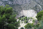 Grupo Mineralógico de Alicante. Explotación de ofitas en la Sierra de Oltra. Calpe.  Alicante  