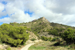 Grupo Mineralógico de Alicante. Explotación de ofitas en la Sierra de Oltra. Calpe.  Alicante  