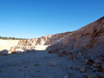 Grupo Mineralógico de Alicante.  Explotación de Áridos. Enguera. Comarca Canal de Navarres. Valencia  