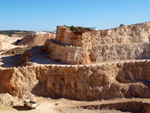 Grupo Mineralógico de Alicante. Explotación de Áridos. Enguera. Comarca Canal de Navarres. Valencia   