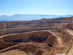 Grupo Mineralógico de Alicante.Explotación de Áridos. Enguera. Comarca Canal de Navarres. Valencia   