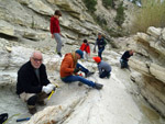 Grupo Mineralógico de Alicante. Afloramiento de Marcasitasa en el Alcavo. Agost. Alicante    