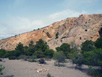 Grupo Mineralógico de Alicante. Antigua explotación de áridos. Serreta Negra. Moralet. Alicante  