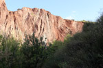 Grupo Mineralógico de Alicante. Antigua explotación de Arcilla. Zona Serratella Moralet. Alicante

  