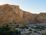 Grupo Mineralógico de Alicante.Cantera Casablanca. Lloma Alta, Les Boqueres, San Vicente del Raspeig, Alicante  