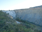 Grupo Mineralógico de Alicante. CExplotaciones de Arcilla. Rambla del Pepior. Agost. Alicante 