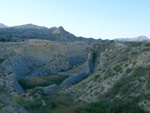 Grupo Mineralógico de Alicante. CExplotaciones de Arcilla. Rambla del Pepior. Agost. Alicante 