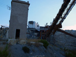 Grupo Mineralógico de Alicante.  Ópalo con Dendritas.Cabezo de San Juan. minas Rómulo y Pajaritos.
 La Unión. Murcia  