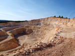 Grupo Mineralógico de Alicante. Gravera del Barraquero, Hoya Redonda, Enguera. Comarca Canal de Navarrés, València  