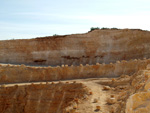 Grupo Mineralógico de Alicante. Gravera del Barraquero, Hoya Redonda, Enguera. Comarca Canal de Navarrés, València  