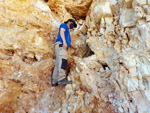 Grupo Mineralógico de Alicante.  Gravera del Barquero. Enguera. Valencia    