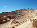 Grupo Mineralógico de Alicante.  Gravera del Barquero. Enguera. Valencia   