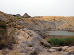 Grupo Mineralógico de Alicante. Canteras de arcilla situadas en la Zona del Pla, junto a la siera de los Tajos. Agost. Alicante