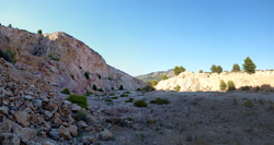 Grupo Mineralógico de Alicante. Cantera del Port. Biar. Alicante