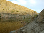 Grupo Mineralógico de Alicante. Canteras de arcilla situadas en la Zona del Pla, junto a la siera de los Tajos. Agost. Alicante