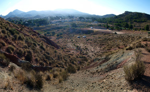 Grupo Mineralógico de Alicante. Loma Badá. Petrer. Alicante   