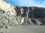 Grupo Mineralógico de Alicante. Explotación de Ofitas. Los Serranos. Albatera. Alicante