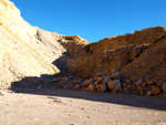 Grupo Mineralógico de Alicante. Explotación de de áridos de Holcin. El Cabezonet. Busot. Alicante

