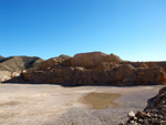 Grupo Mineralógico de Alicante. Explotación de de áridos de Holcin. El Cabezonet. Busot. Alicante

