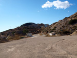 Grupo Mineralógico de Alicante. Explotación de de áridos de Holcin. El Cabezonet. Busot. Alicante

