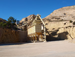 Grupo Mineralógico de Alicante. Explotación de de áridos de Holcin. El Cabezonet. Busot. Alicante

