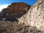 Grupo Mineralógico de Alicante. Explotación de de áridos de Holcin. El Cabezonet. Busot. Alicante

