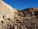 Grupo Mineralógico de Alicante. Explotación de de áridos de Holcin. El Cabezonet. Busot. Alicante

