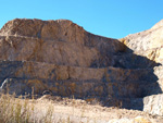 Grupo Mineralógico de Alicante. Explotación de de áridos de Holcin. El Cabezonet. Busot. Alicante

